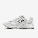 [NIKE] NIKE W AIR PEGASUS 2005 ☆送料込☆ NIKE W AIR PEGASUS 2005 PHOTON DUST/CHROME-GRIDIRON-SAIL